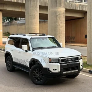Toyota Land Cruiser Prado 2.4 Petrol 2025 White