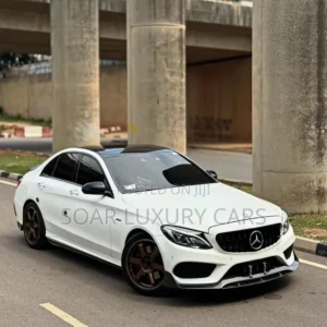 Mercedes-Benz C450 2017 White